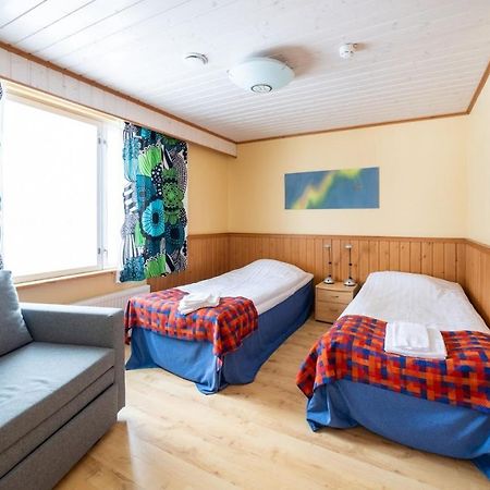 Hotel Утсйоки Экстерьер фото